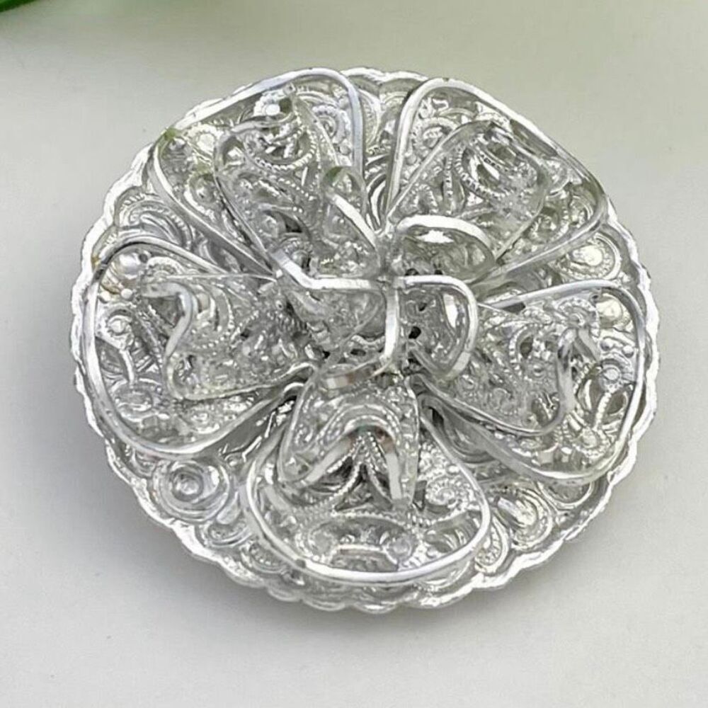 Vintage, Western Germany Filigree Flower Silver Toned Scarf Clip Vintage